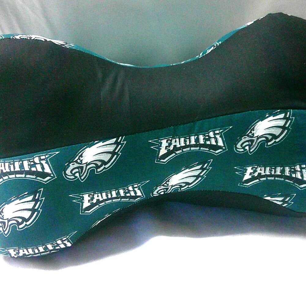 Nfl Philadelphia Eagles 3 sided Dog bone neck Pillow